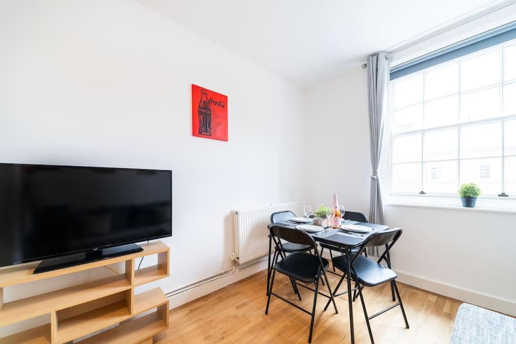 Beautiful One Bedroom Flat In Tavistock Place London Exteriör bild