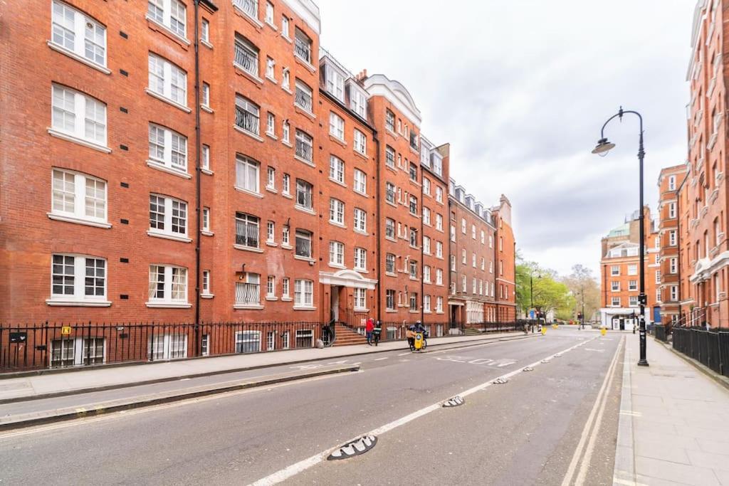 Beautiful One Bedroom Flat In Tavistock Place London Exteriör bild
