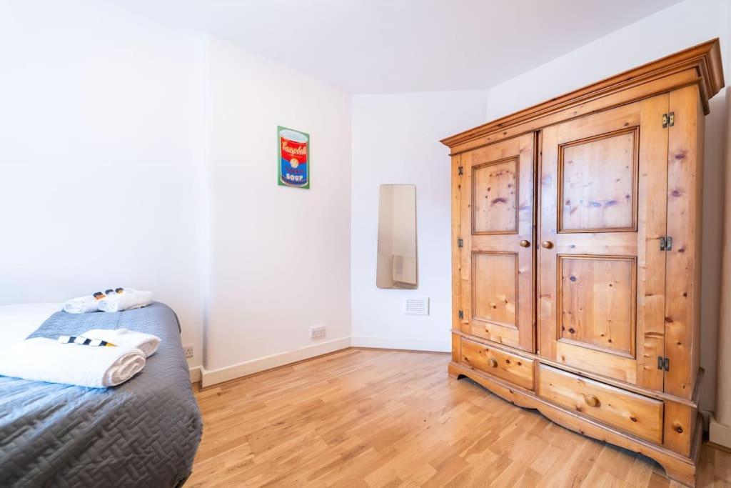 Beautiful One Bedroom Flat In Tavistock Place London Exteriör bild